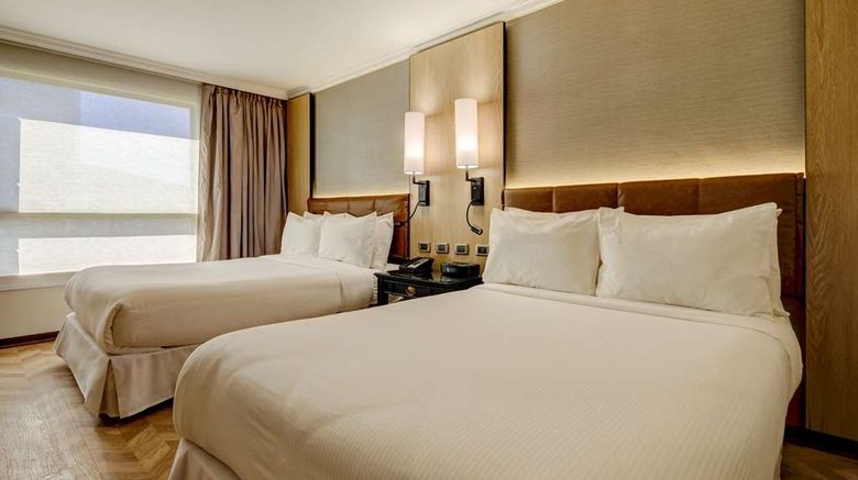 <b>Plaza El Bosque Ebro Hotel Suite</b>. Images powered by <a href="https://iceportal.shijigroup.com/" title="IcePortal" target="_blank">IcePortal</a>.