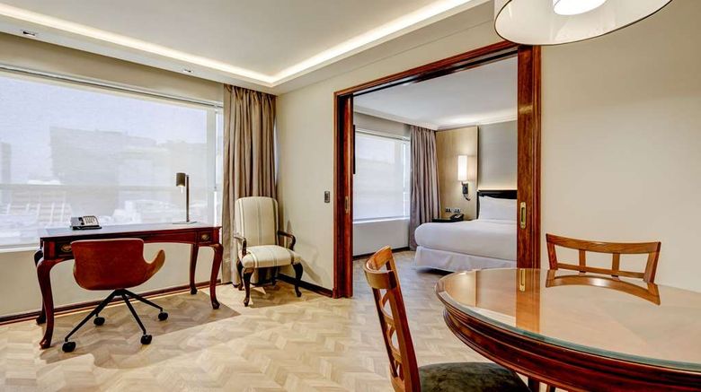 <b>Plaza El Bosque Ebro Hotel Suite</b>. Images powered by <a href="https://iceportal.shijigroup.com/" title="IcePortal" target="_blank">IcePortal</a>.