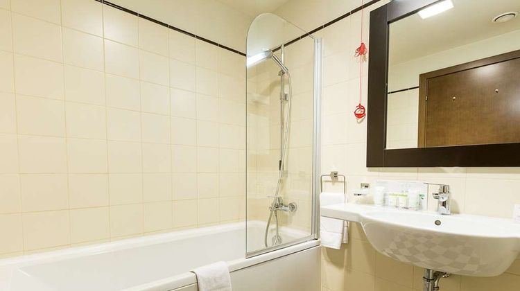 Europa Royale Bucharest Hotel Room