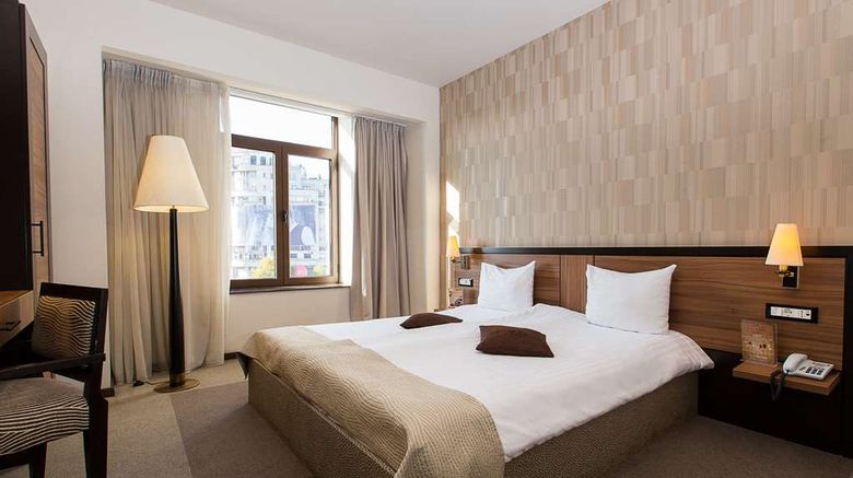 <b>Europa Royale Bucharest Hotel Room</b>. Images powered by <a href="https://iceportal.shijigroup.com/" title="IcePortal" target="_blank">IcePortal</a>.