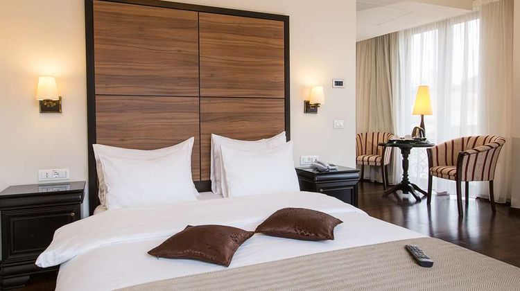 Europa Royale Bucharest Hotel Suite