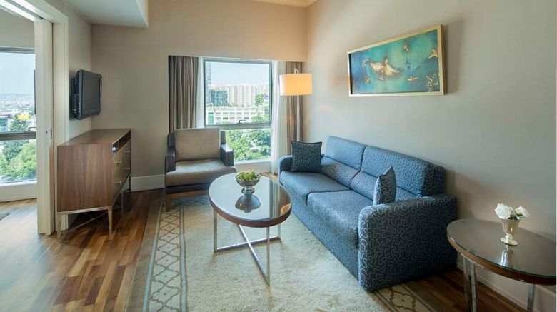 <b>Titanic Business Kartal Hotel Suite</b>. Images powered by <a href="https://iceportal.shijigroup.com/" title="IcePortal" target="_blank">IcePortal</a>.