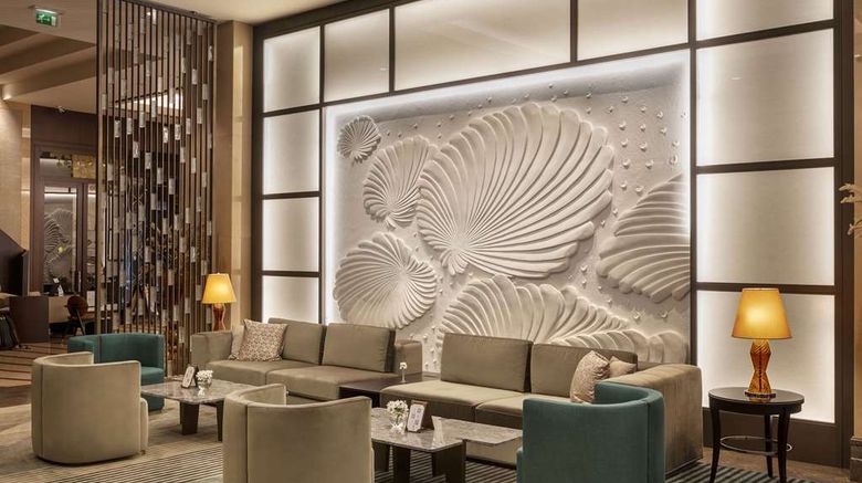 <b>Titanic Business Kartal Hotel Lobby</b>. Images powered by <a href="https://iceportal.shijigroup.com/" title="IcePortal" target="_blank">IcePortal</a>.