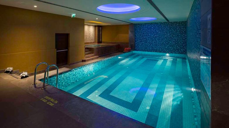 <b>Titanic City Taksim Pool</b>. Images powered by <a href="https://iceportal.shijigroup.com/" title="IcePortal" target="_blank">IcePortal</a>.