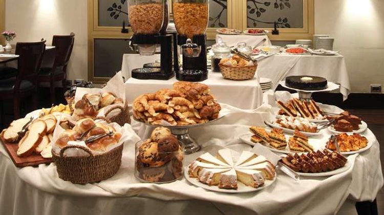 Intersur Recoleta Restaurant