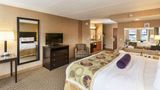<b>The Inn on Lake Superior Pool</b>. Images powered by <a href="https://iceportal.shijigroup.com/" title="IcePortal" target="_blank">IcePortal</a>.
