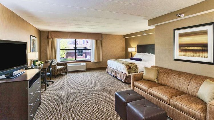The Inn on Lake Superior Suite