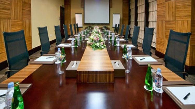 City Seasons Hotel Muscat Meeting