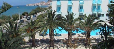 Hotel Tourist Exterior