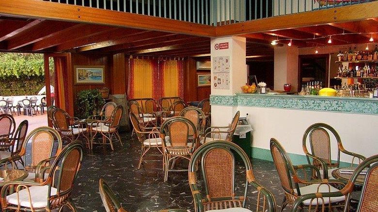 <b>Hotel Tourist Lobby</b>. Images powered by <a href="https://iceportal.shijigroup.com/" title="IcePortal" target="_blank">IcePortal</a>.