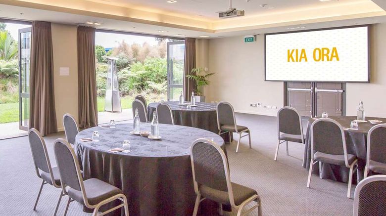 <b>Sudima Hotel Auckland Airport Restaurant</b>. Images powered by <a href="https://iceportal.shijigroup.com/" title="IcePortal" target="_blank">IcePortal</a>.
