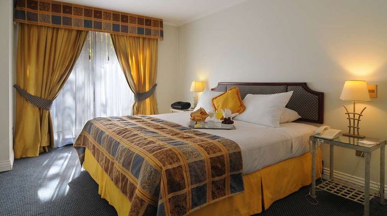 <b>Park Plaza Apartments Suite</b>. Images powered by <a href="https://iceportal.shijigroup.com/" title="IcePortal" target="_blank">IcePortal</a>.