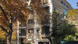 Park Plaza Apartments Exterior