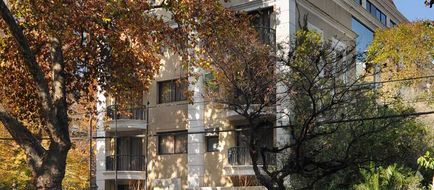 Park Plaza Apartments Exterior