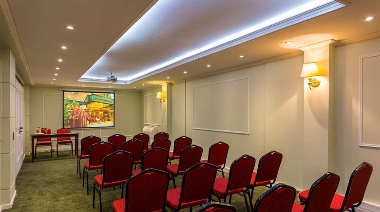 <b>Park Plaza Apartments Meeting</b>. Images powered by <a href="https://iceportal.shijigroup.com/" title="IcePortal" target="_blank">IcePortal</a>.