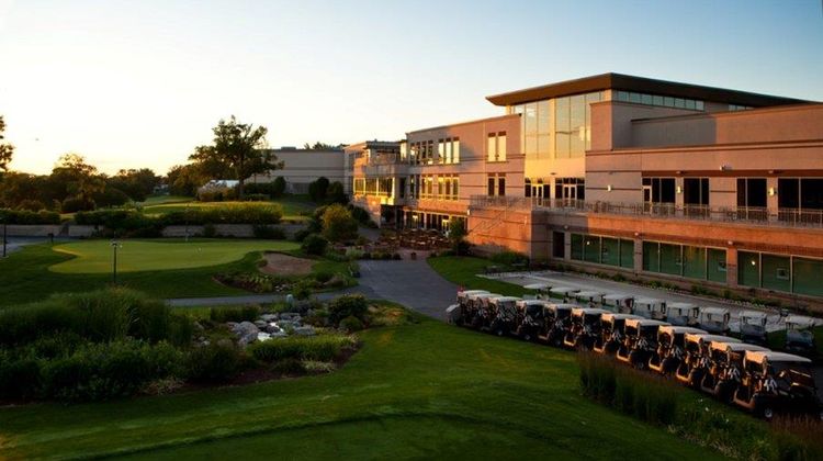 Eaglewood Resort & Spa Exterior