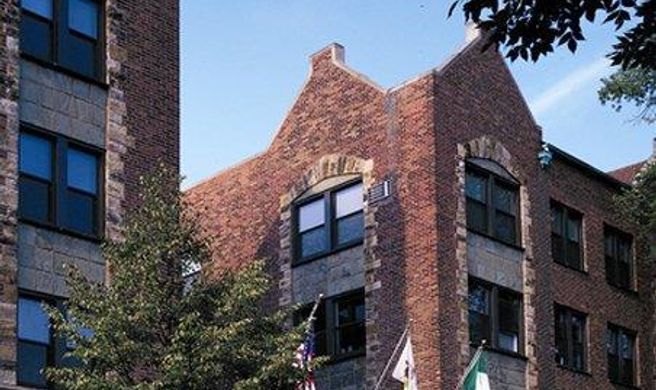 Carleton of Oak Park Exterior