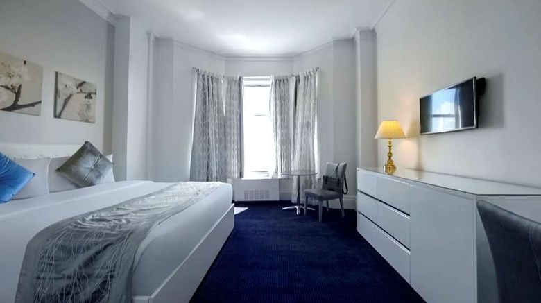 <b>Congress Plaza Hotel Room</b>. Images powered by <a href="https://iceportal.shijigroup.com/" title="IcePortal" target="_blank">IcePortal</a>.