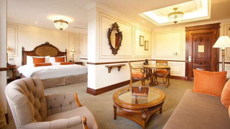 Hotel Plaza Grande Suite