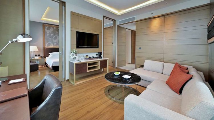 Eastin Grand Hotel Sathorn Bangkok Suite