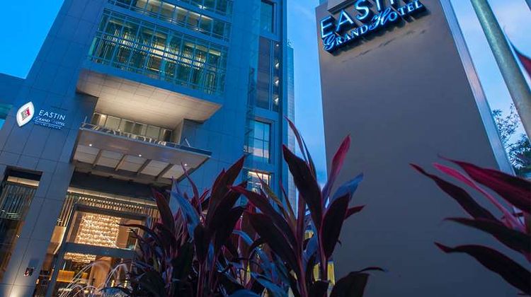 Eastin Grand Hotel Sathorn Bangkok Exterior
