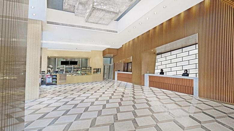 <b>Harbour Plaza 8 Degrees Lobby</b>. Images powered by <a href="https://iceportal.shijigroup.com/" title="IcePortal" target="_blank">IcePortal</a>.