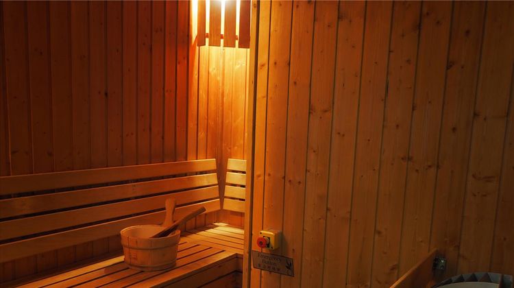 Harbour Plaza 8 Degrees Spa