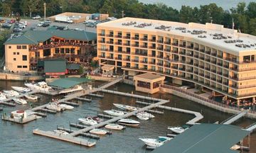 Camden On The Lake