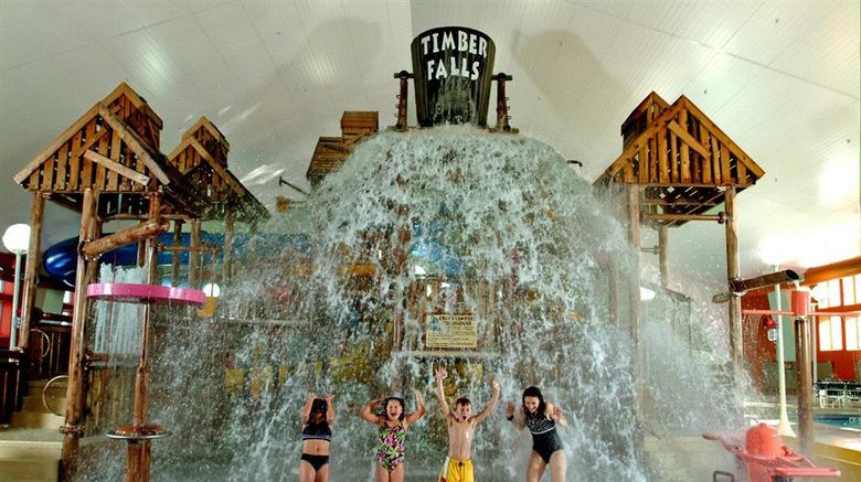 <b>Margaritaville Resort Lake of the Ozarks Recreation</b>. Images powered by <a href="https://iceportal.shijigroup.com/" title="IcePortal" target="_blank">IcePortal</a>.