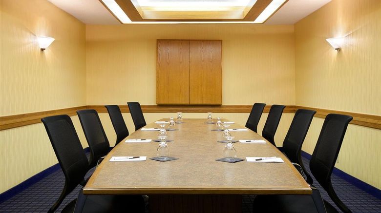 <b>Capitol Plaza Hotel Meeting</b>. Images powered by <a href="https://iceportal.shijigroup.com/" title="IcePortal" target="_blank">IcePortal</a>.