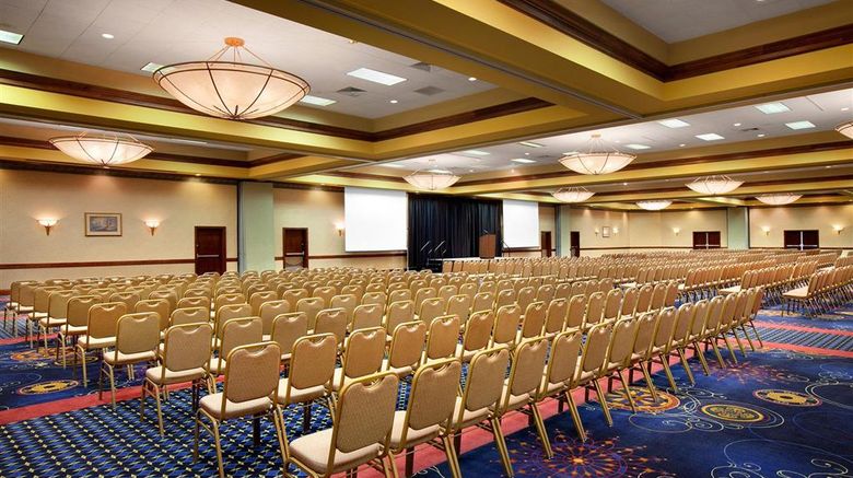 <b>Capitol Plaza Hotel Ballroom</b>. Images powered by <a href="https://iceportal.shijigroup.com/" title="IcePortal" target="_blank">IcePortal</a>.
