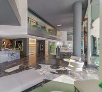 H10 Casanova Lobby