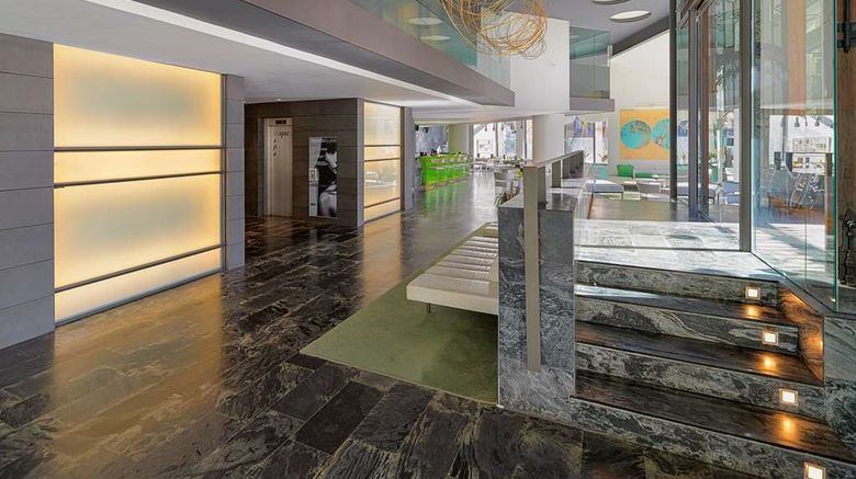 <b>H10 Casanova Lobby</b>. Images powered by <a href="https://iceportal.shijigroup.com/" title="IcePortal" target="_blank">IcePortal</a>.