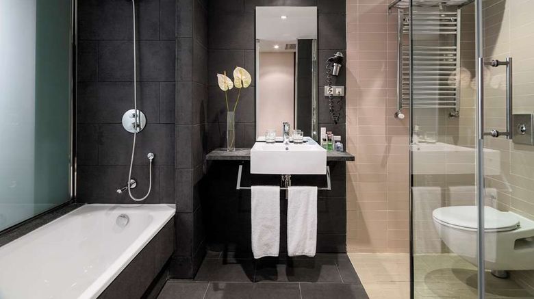 <b>H10 Casanova Room</b>. Images powered by <a href="https://iceportal.shijigroup.com/" title="IcePortal" target="_blank">IcePortal</a>.