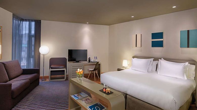 <b>H10 Casanova Room</b>. Images powered by <a href="https://iceportal.shijigroup.com/" title="IcePortal" target="_blank">IcePortal</a>.