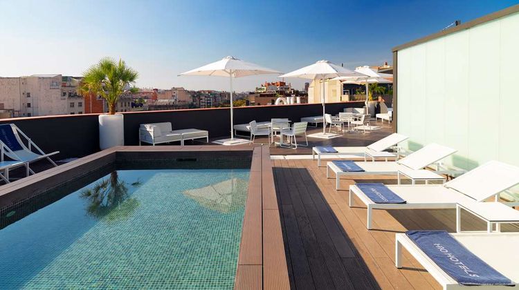 H10 Casanova Pool