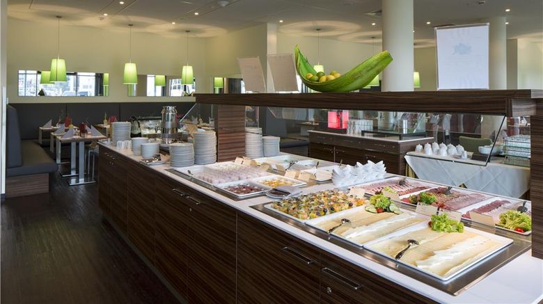 <b>Austria Trend Hotel Doppio Restaurant</b>. Images powered by <a href="https://iceportal.shijigroup.com/" title="IcePortal" target="_blank">IcePortal</a>.