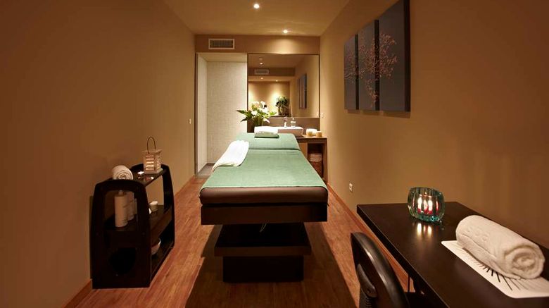 <b>Porto Bay Serra Golf Spa</b>. Images powered by <a href="https://iceportal.shijigroup.com/" title="IcePortal" target="_blank">IcePortal</a>.