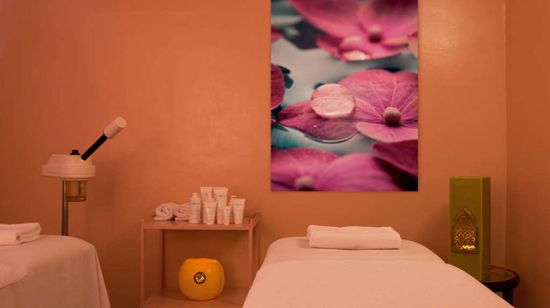 <b>Kenzi Hotel Europa Spa</b>. Images powered by <a href="https://iceportal.shijigroup.com/" title="IcePortal" target="_blank">IcePortal</a>.