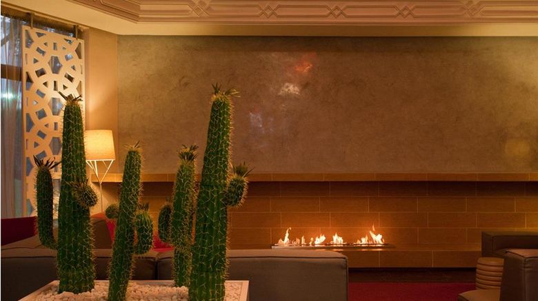 <b>Kenzi Hotel Europa Lobby</b>. Images powered by <a href="https://iceportal.shijigroup.com/" title="IcePortal" target="_blank">IcePortal</a>.