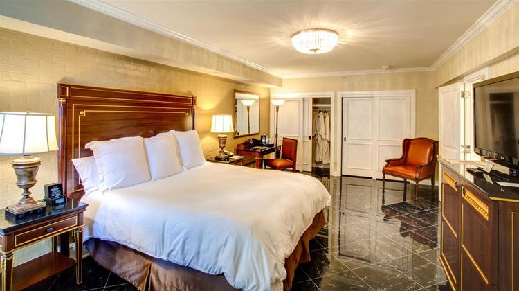 Hotel Mazarin Room