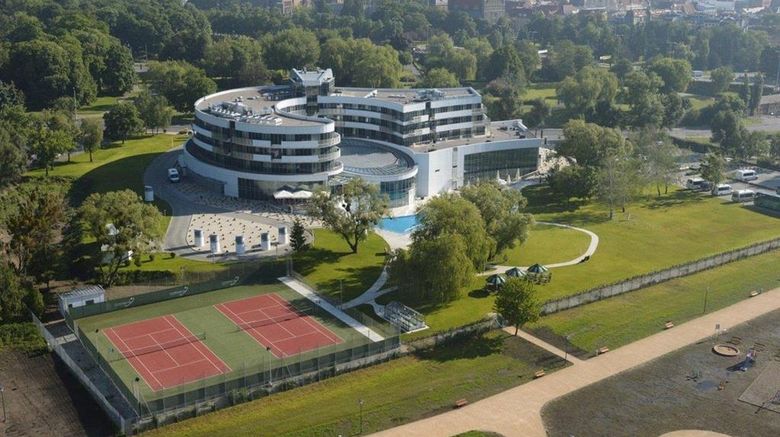 <b>Copernicus Torun Hotel Exterior</b>. Images powered by <a href="https://iceportal.shijigroup.com/" title="IcePortal" target="_blank">IcePortal</a>.