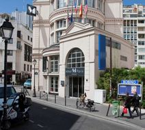 Hotel Le M Paris Exterior