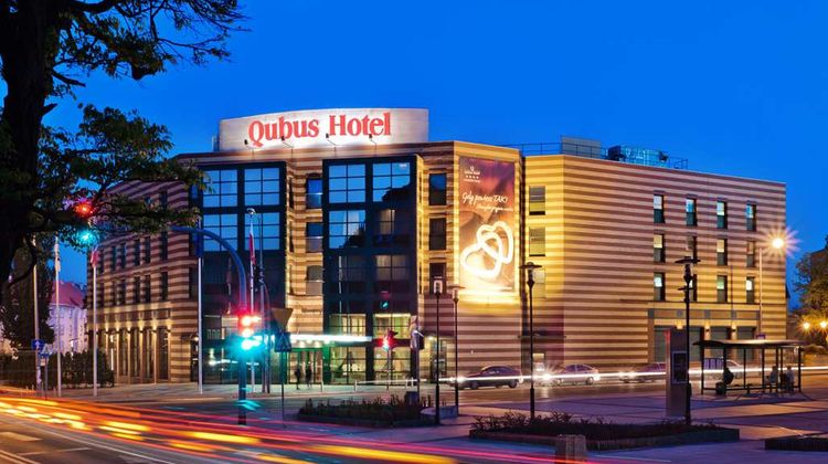 Qubus Hotel Exterior