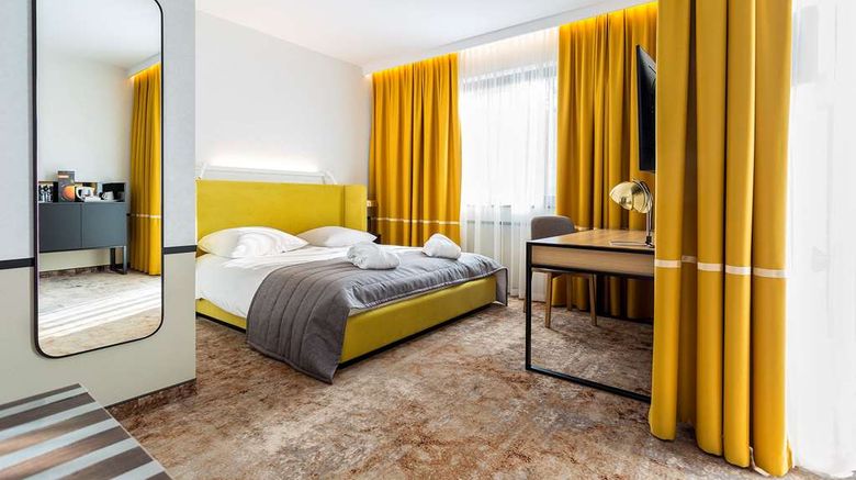 <b>Qubus Hotel Krakow Suite</b>. Images powered by <a href="https://iceportal.shijigroup.com/" title="IcePortal" target="_blank">IcePortal</a>.