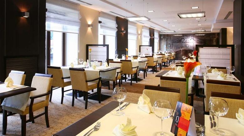 <b>Qubus Hotel Gdansk Restaurant</b>. Images powered by <a href="https://iceportal.shijigroup.com/" title="IcePortal" target="_blank">IcePortal</a>.