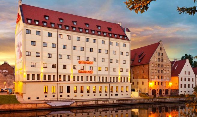 Qubus Hotel Gdansk Exterior