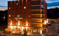 Qubus Hotel