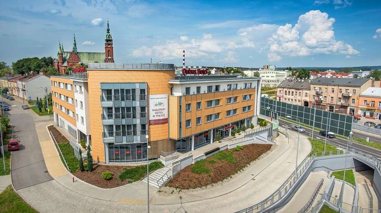 Qubus Hotel Kielce Exterior