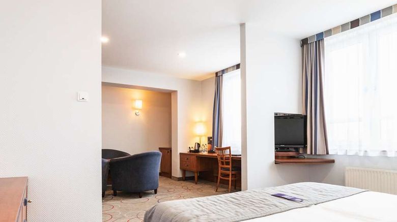 <b>Qubus Hotel Glogow Suite</b>. Images powered by <a href="https://iceportal.shijigroup.com/" title="IcePortal" target="_blank">IcePortal</a>.